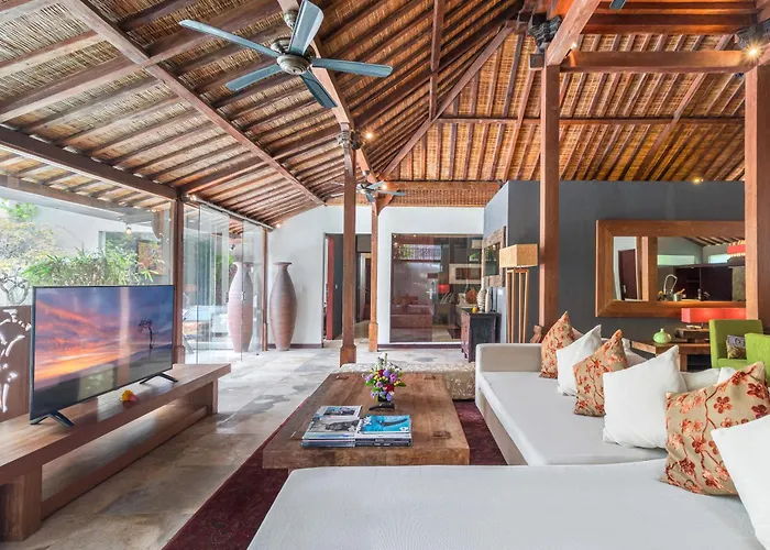 Joglo-style 3 Bedroom In Heart Of *