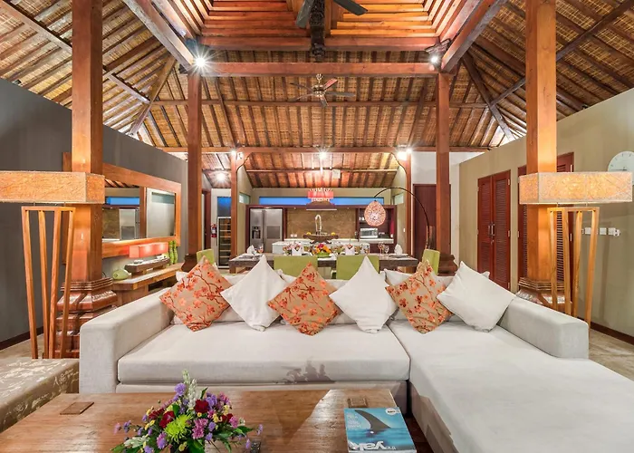 Joglo-style 3 Bedroom In Heart Of Villa *