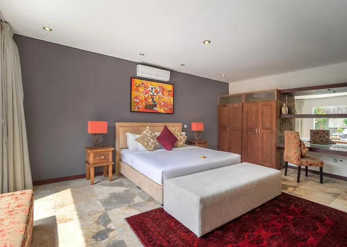 Joglo-style 3 Bedroom In Heart Of